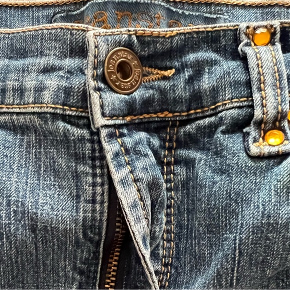 Jeanstar Jeans Womens Size 16W Cropped Capri Stretch Light Wash Denim Studded - Picture 10 of 12